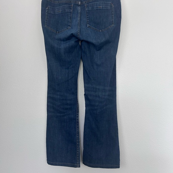 Tommy Bahama Dark Blue Boot Cut Heritage Jeans. Size 8 - Picture 3 of 12